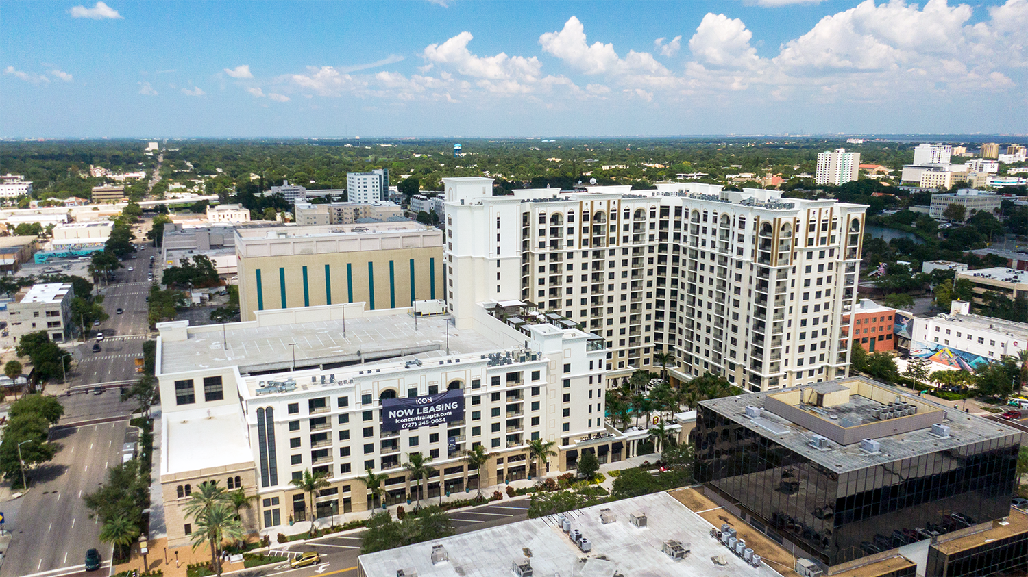 ICON Apartments St. Pete